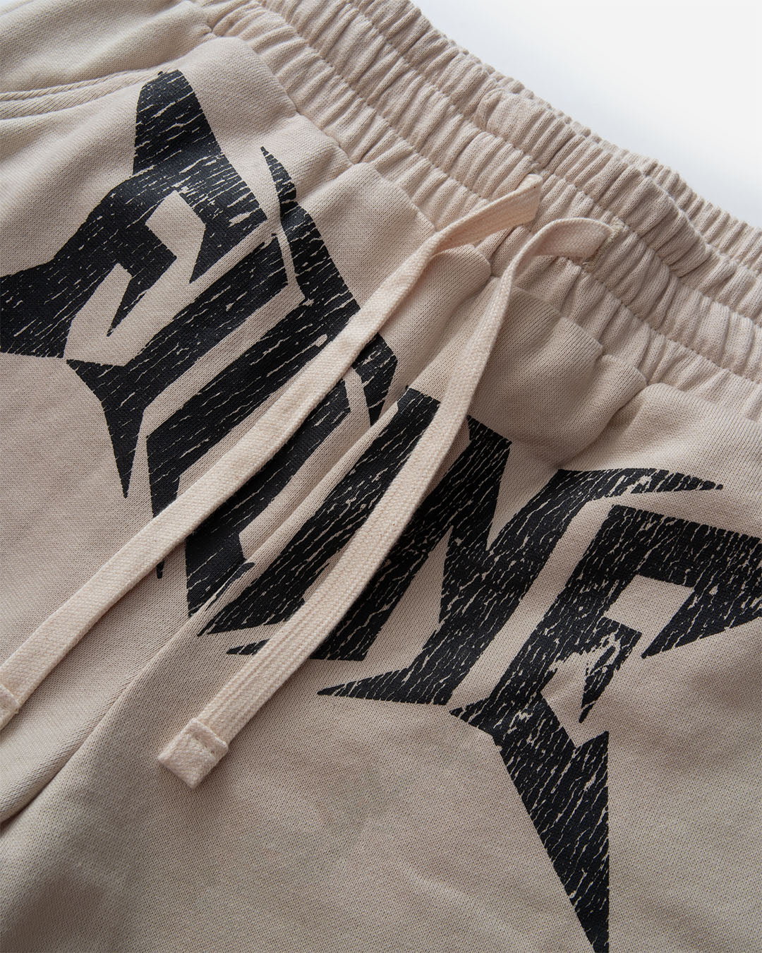 Fitline Gothic Sweatshort