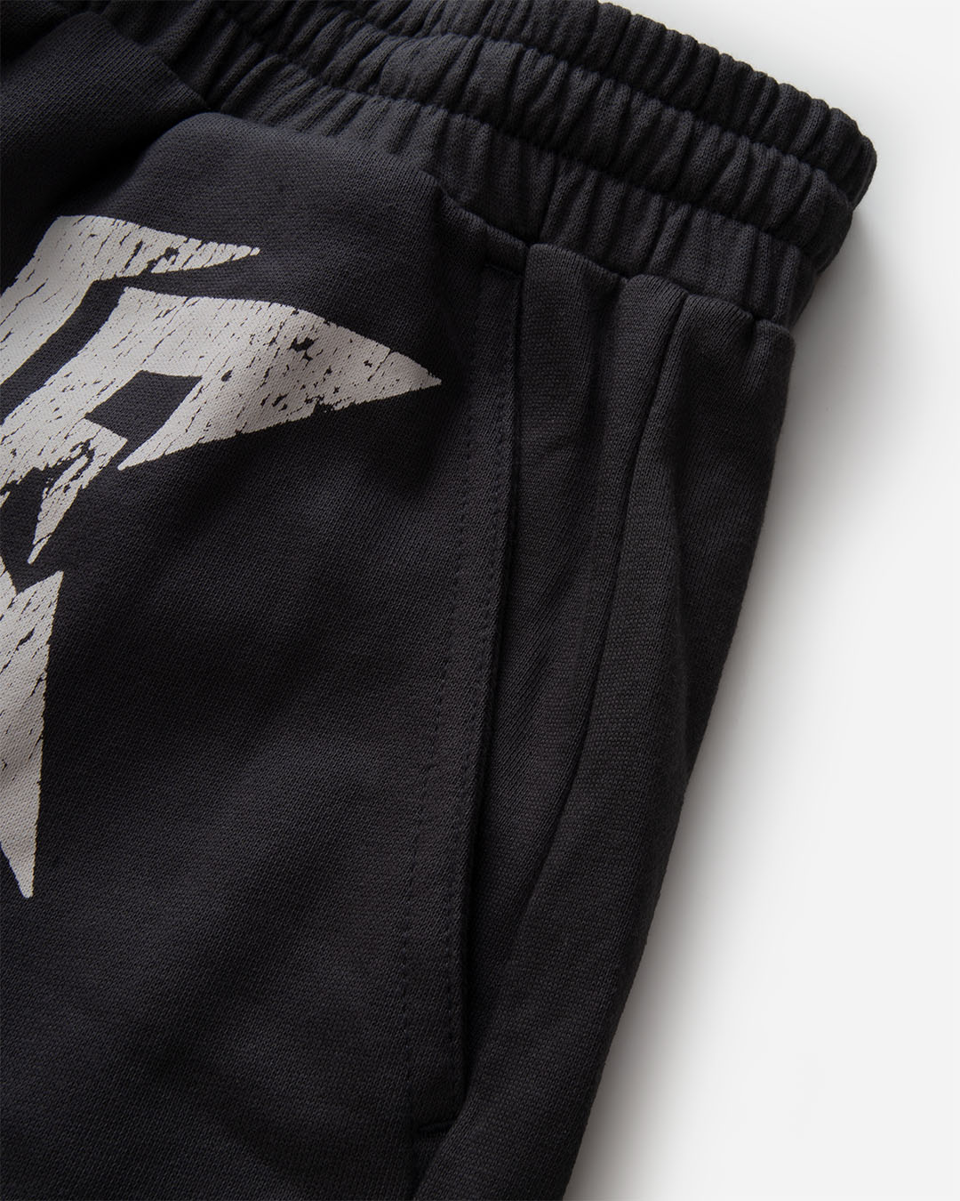 Fitline Gothic Sweatshort