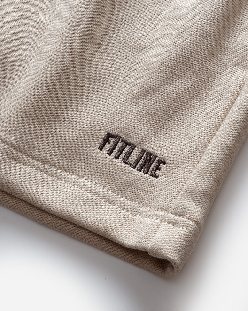 Fitline Logotype Sweatshort - Beige